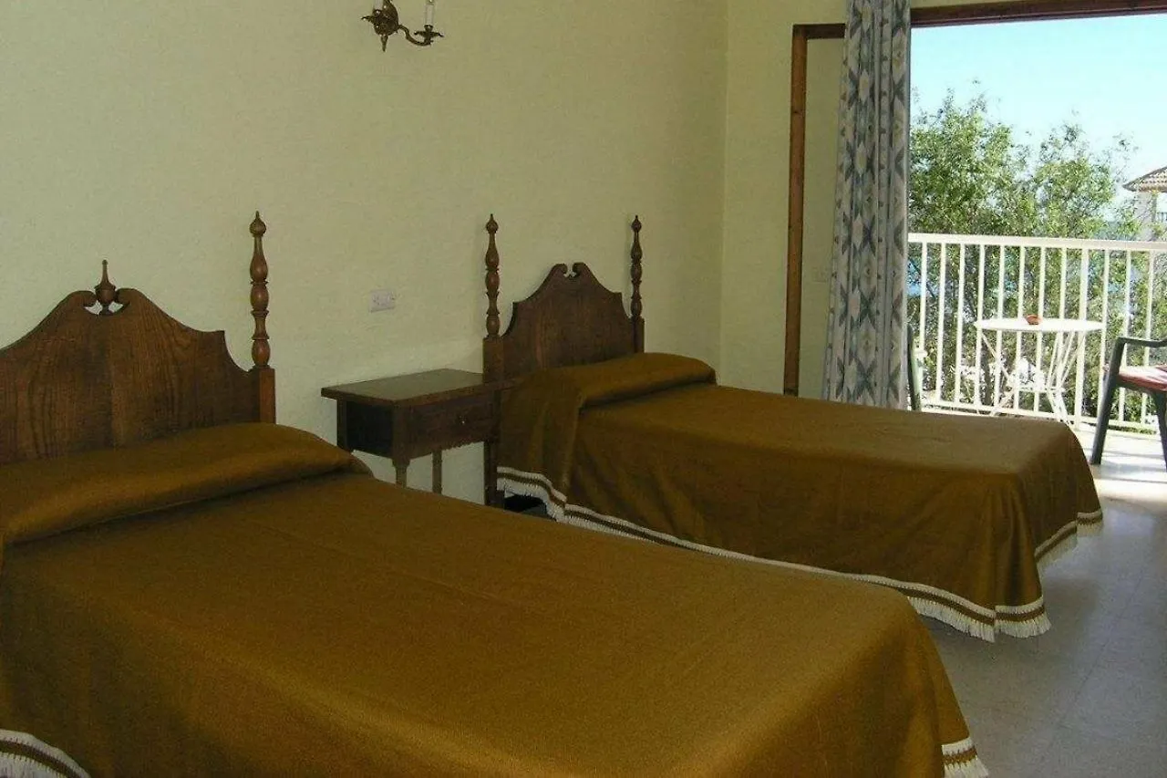 Hotel Hostal Katya Peguera
